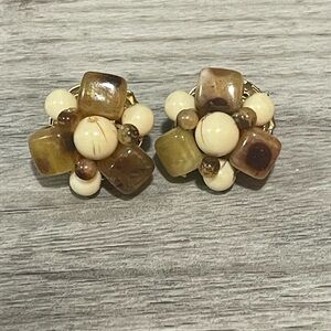 Vintage 1970s Beaded Clip On Earrings Ivory Brown Boho Cluster
